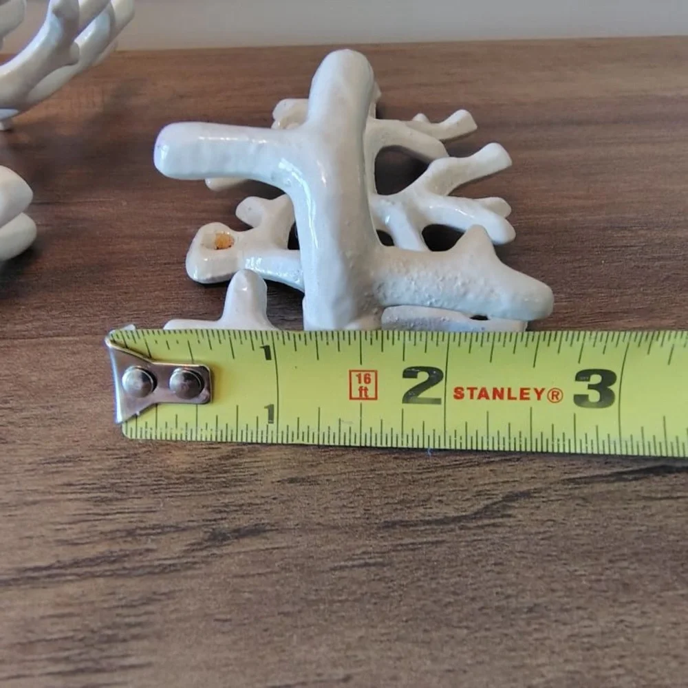 Cast Iron Coral Reef Coat Hook Wall Hangers Set Of 2 White Beach Theme Nautical